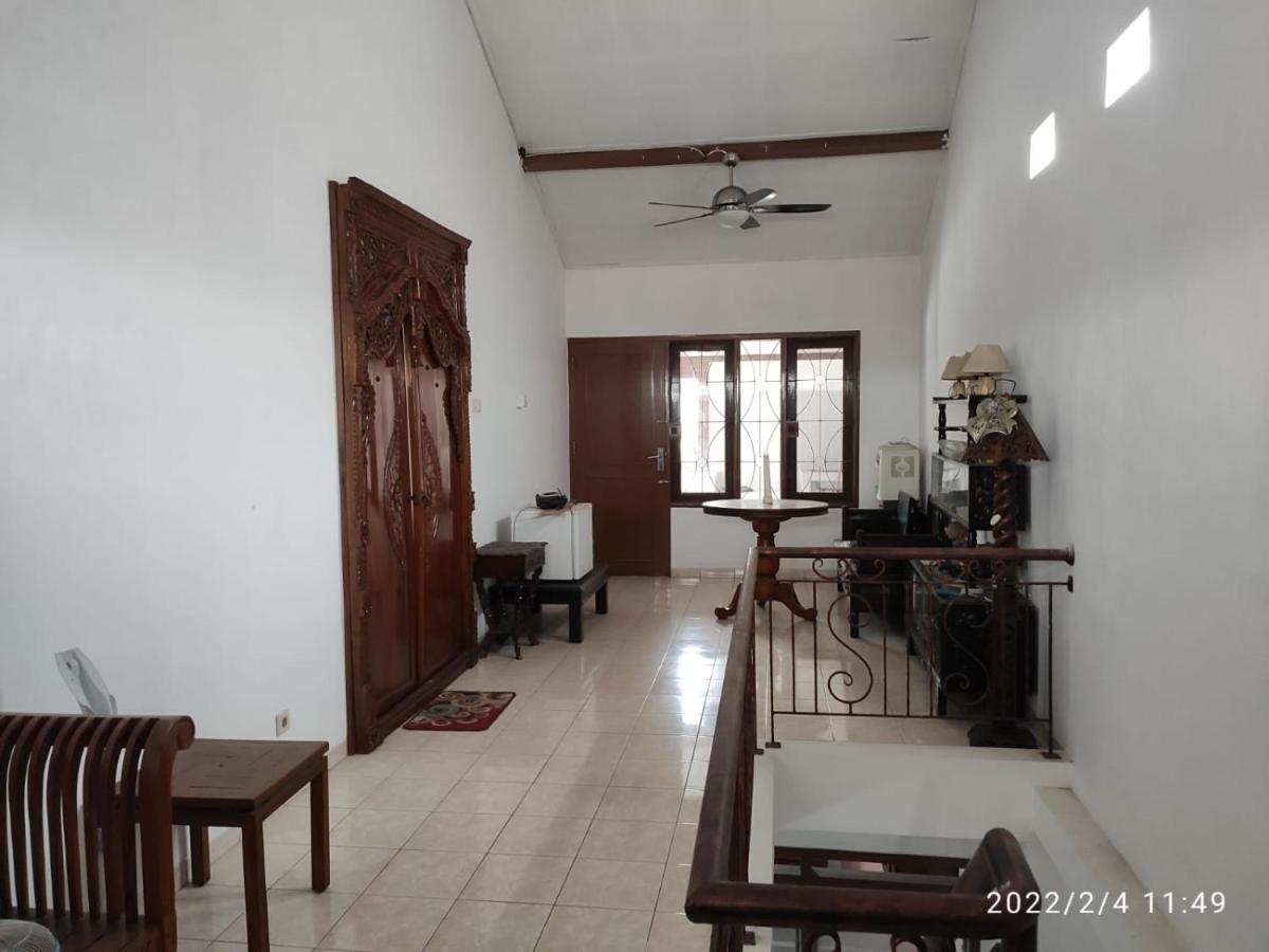 Kelana 2 Nice Homestay Semarang Extérieur photo