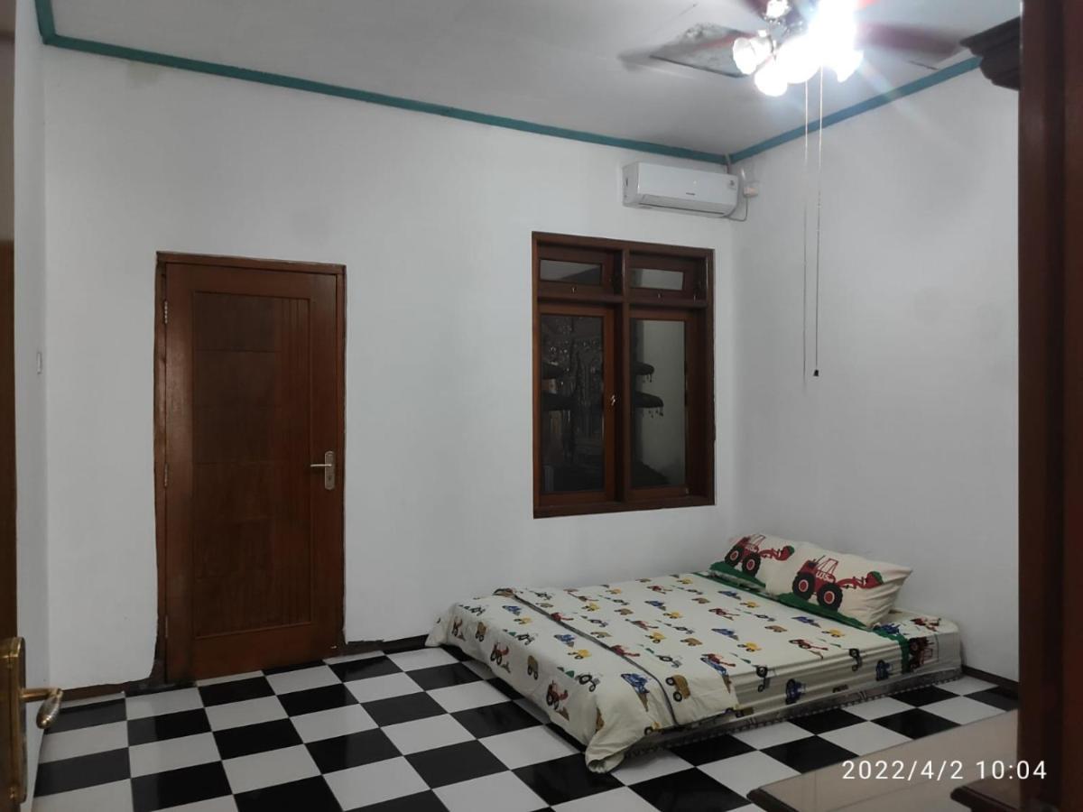 Kelana 2 Nice Homestay Semarang Extérieur photo