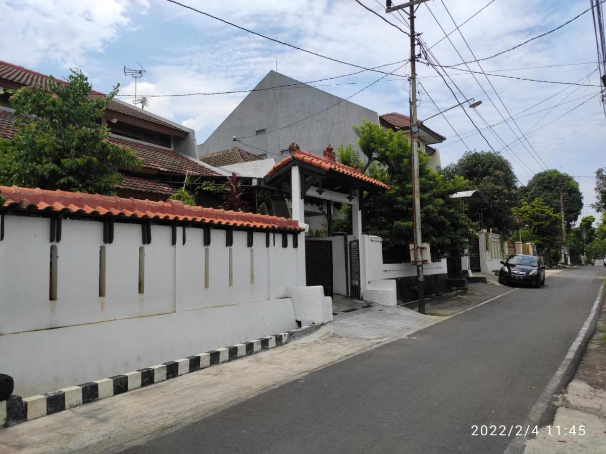 Kelana 2 Nice Homestay Semarang Extérieur photo